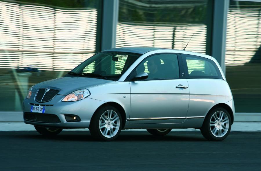  Lancia Ypsilon 2007 года  (фото 25 из 49)